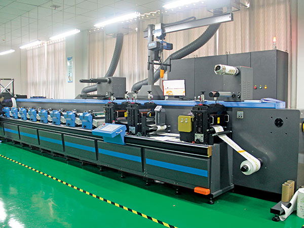 UPM于進(jìn)博會舉辦在華20周年慶典，“森領(lǐng)未來，創(chuàng)想無限”承諾指引未來發(fā)展